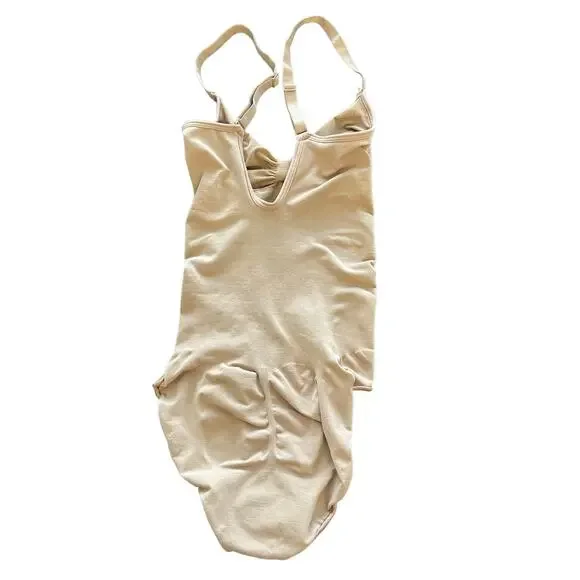NEW SKIMS ~ Seamless Sculpt Brief Bodysuit Size Small Wedding EVENT - Picture 5 of 7